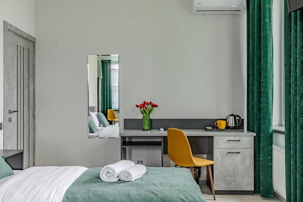 Green Line Hotel