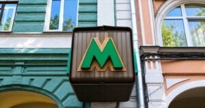 метро Золоті Ворота
